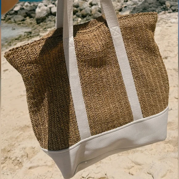 Show Me Your MuMu Tan and White Sunseeker‎ Tote - Picture 5 of 5